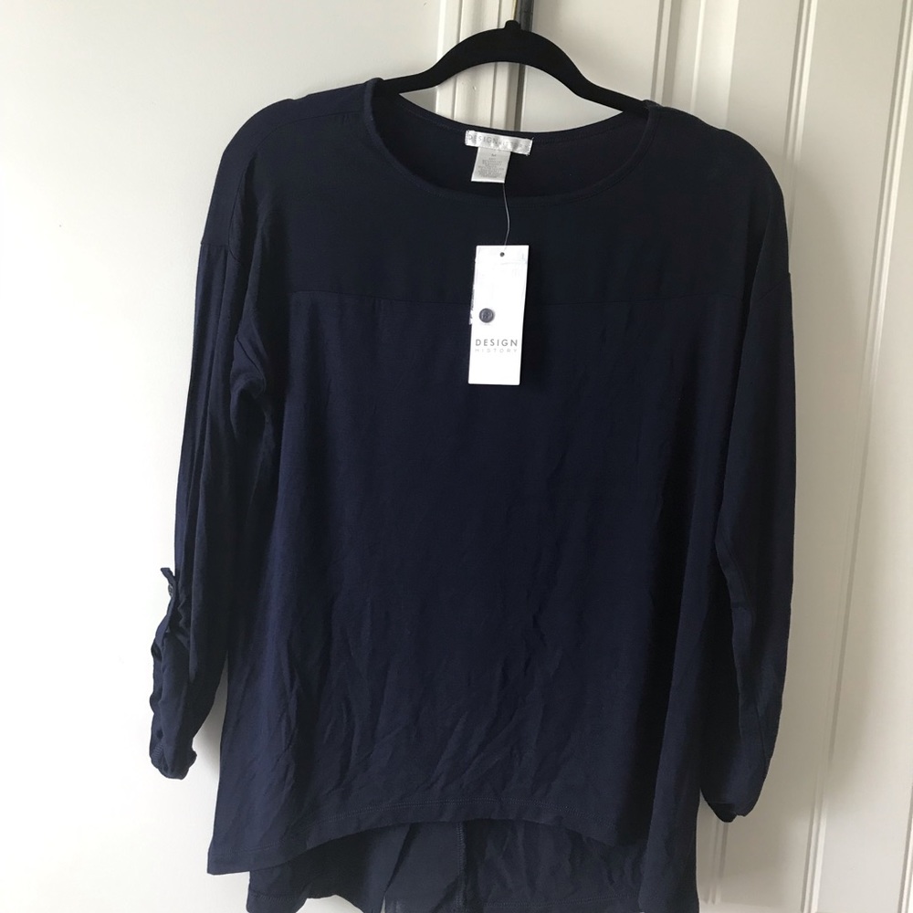 Design history navy blue top with designer back